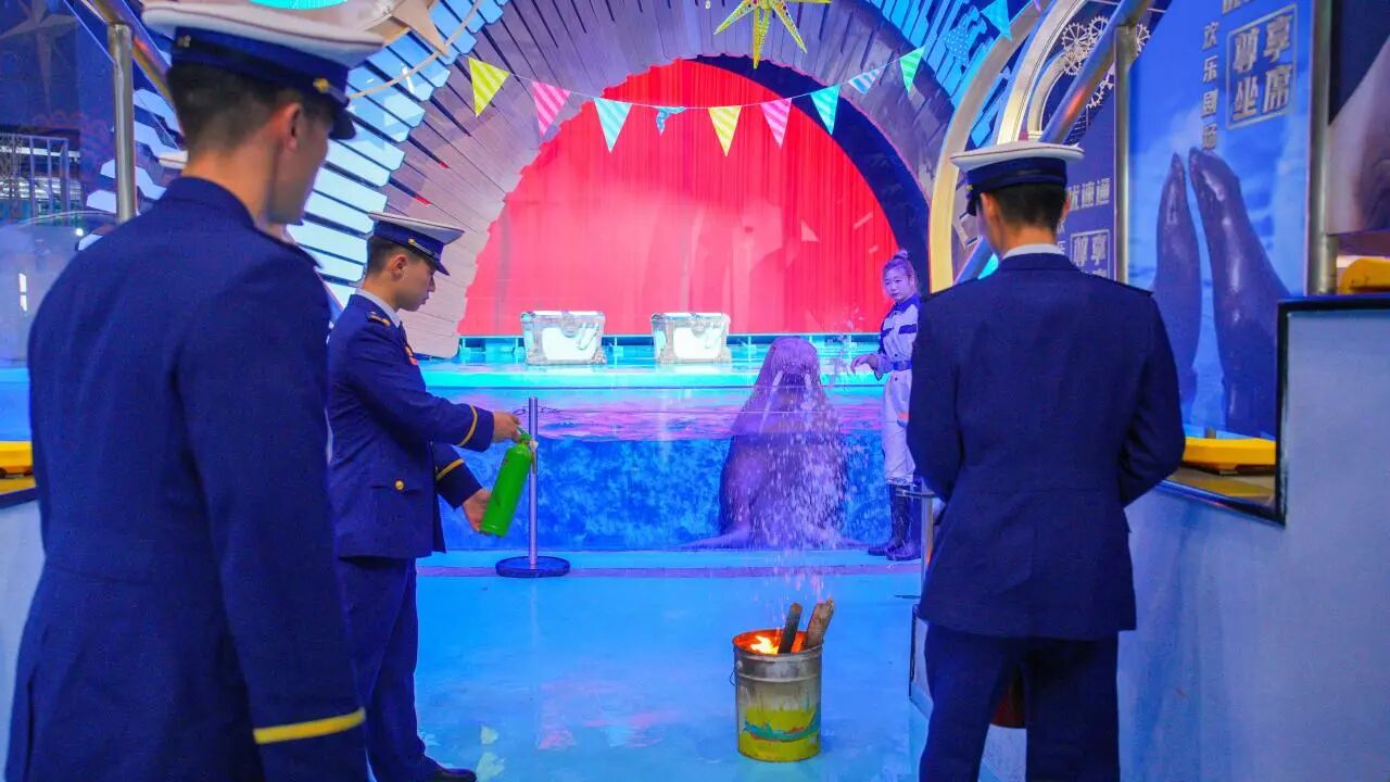 冰球突破-冰球电游豪华版_MG冰球游戏